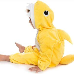 Pinkfong Baby Shark Infant Costume Size 3t-4t